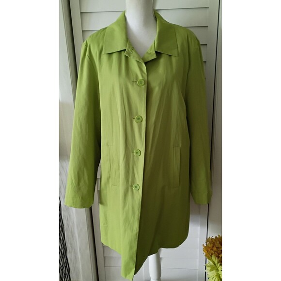 Weatherproof Jackets & Blazers - Weatherproof women's green button down quilted lining lightweight coat XL